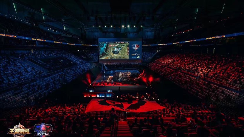 [图]东契奇32+7+7詹姆斯24+8 湖人不敌魔术遭三连败.