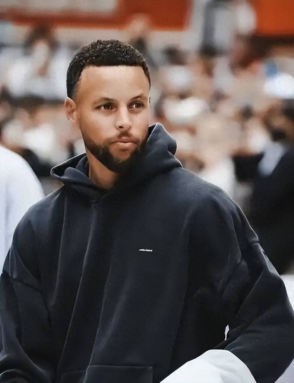 速滑世界杯首日：宁忠岩、韩梅领衔中国队冲奖牌人民日报客户端体育频道.