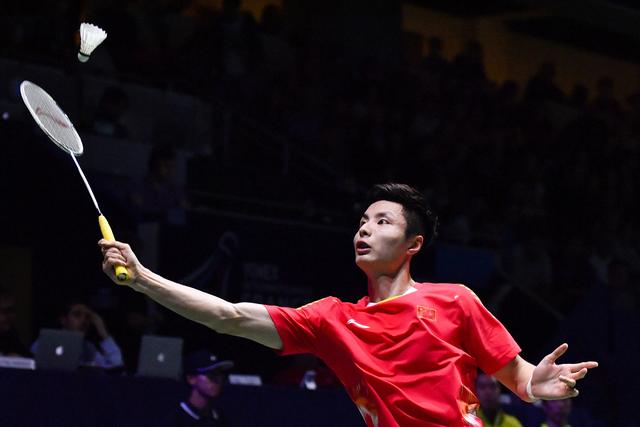 要求球员在 要求球员在