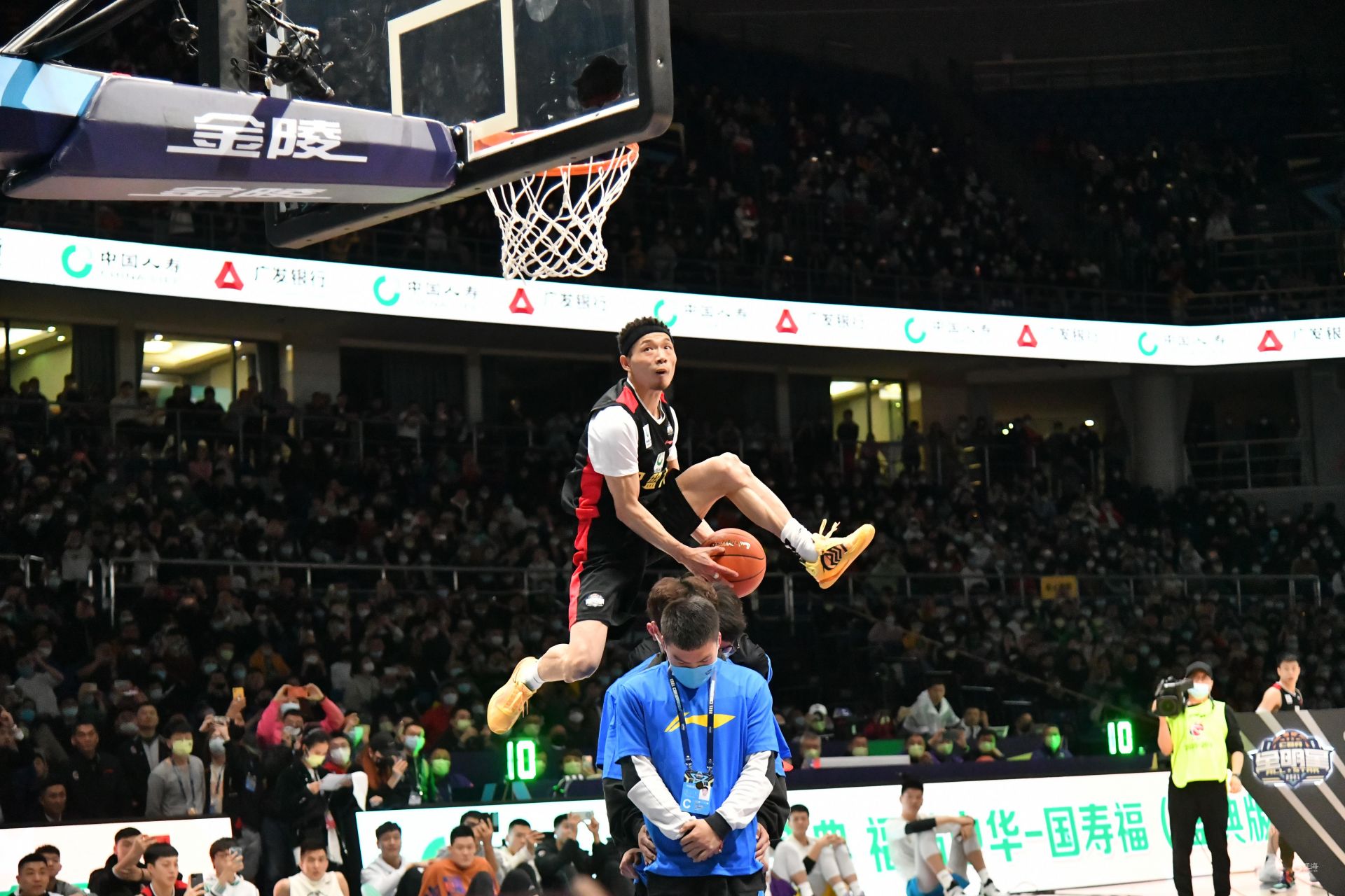 未能如愿夺 未能如愿夺