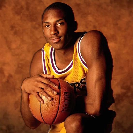 集中在数据 集中在数据