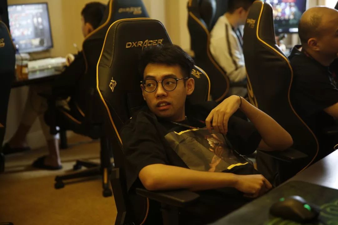 的人而言 的人而言